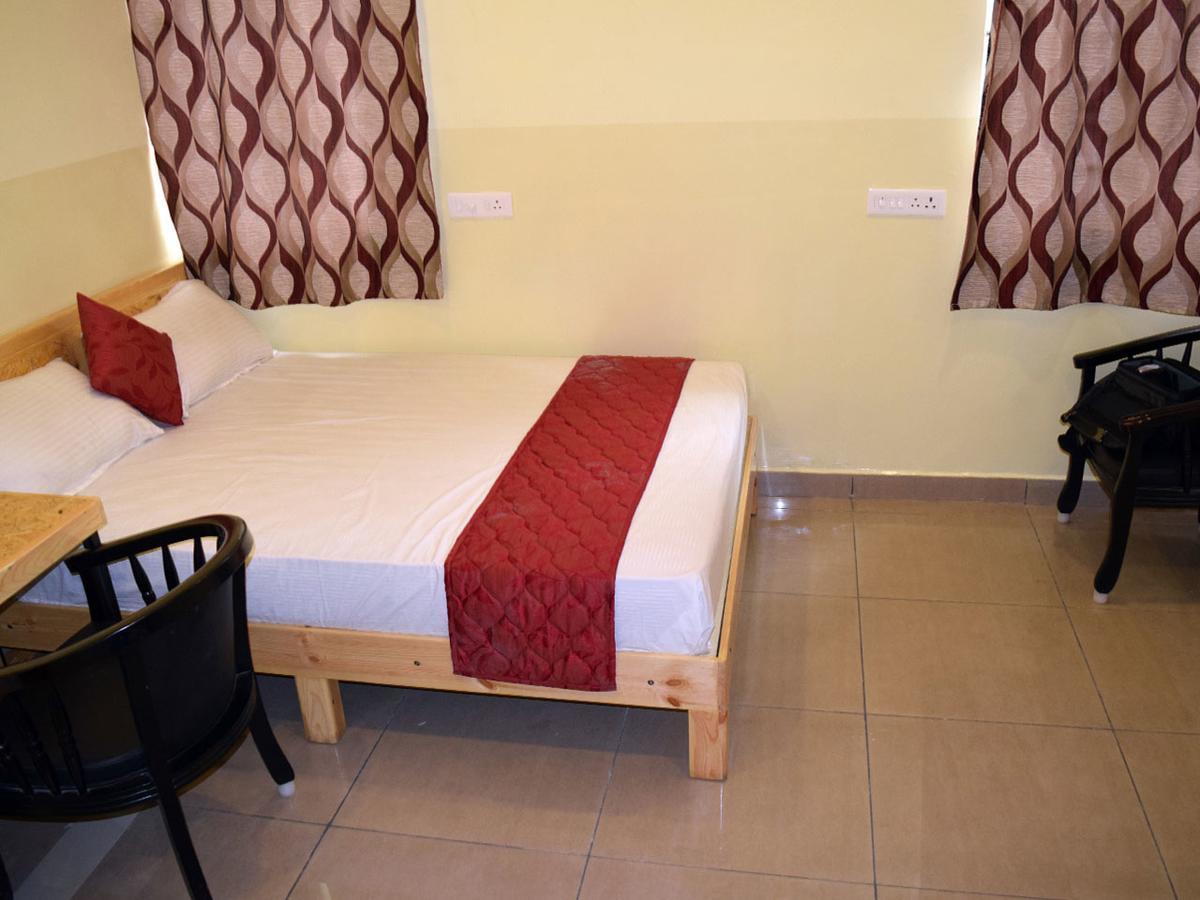 Chaplin Hotel Puducherry Eksteriør billede