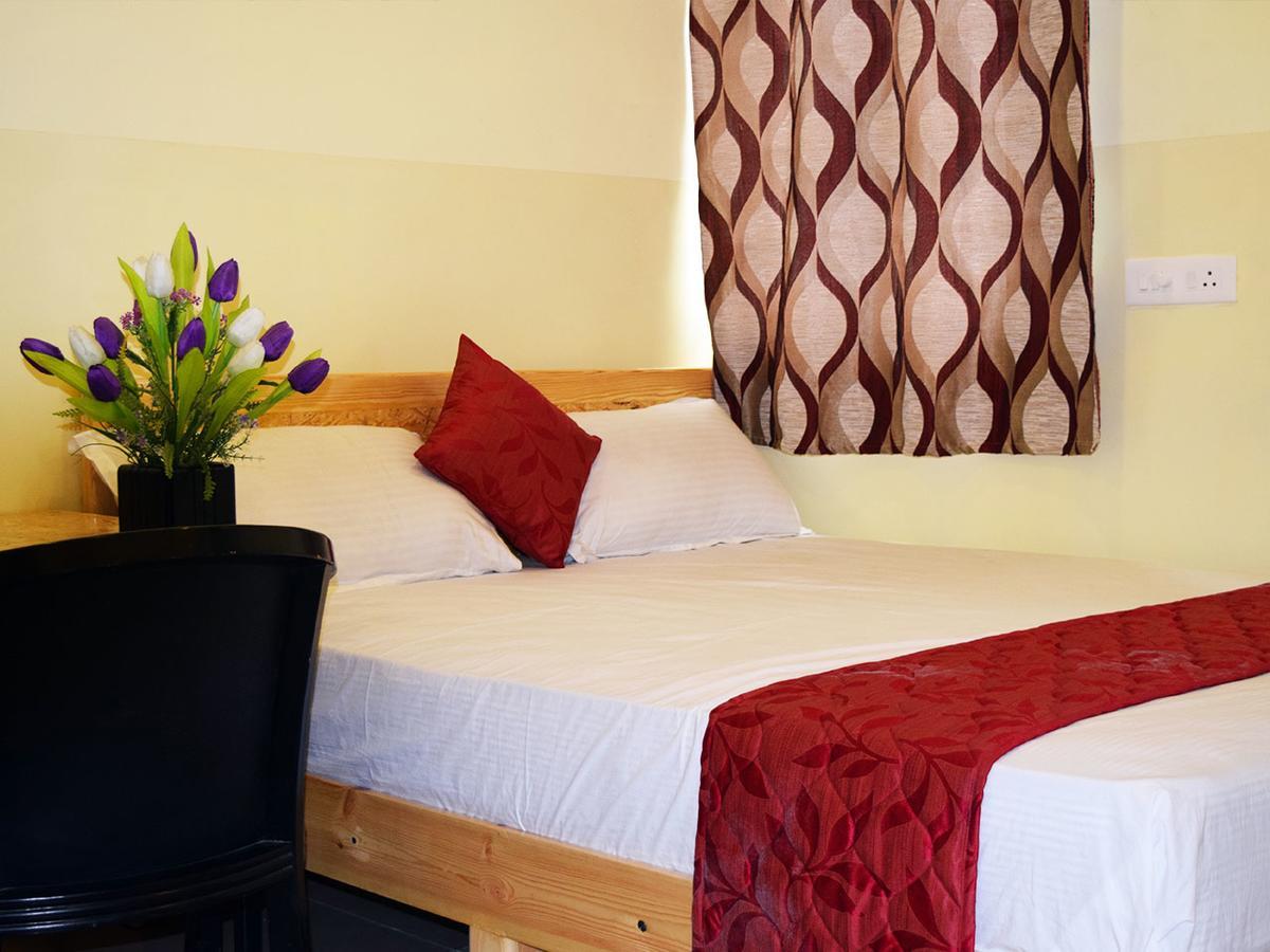 Chaplin Hotel Puducherry Eksteriør billede