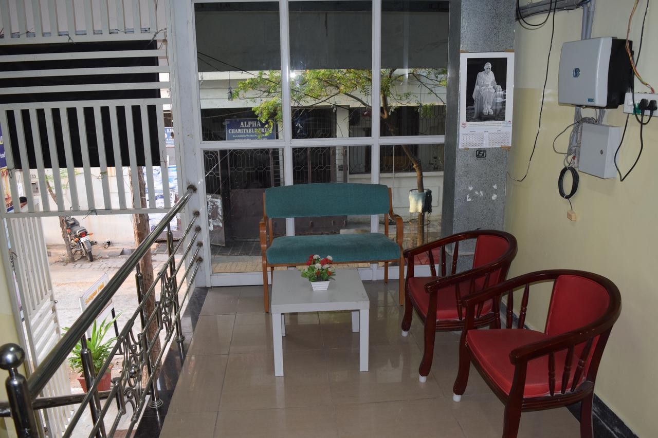 Chaplin Hotel Puducherry Eksteriør billede